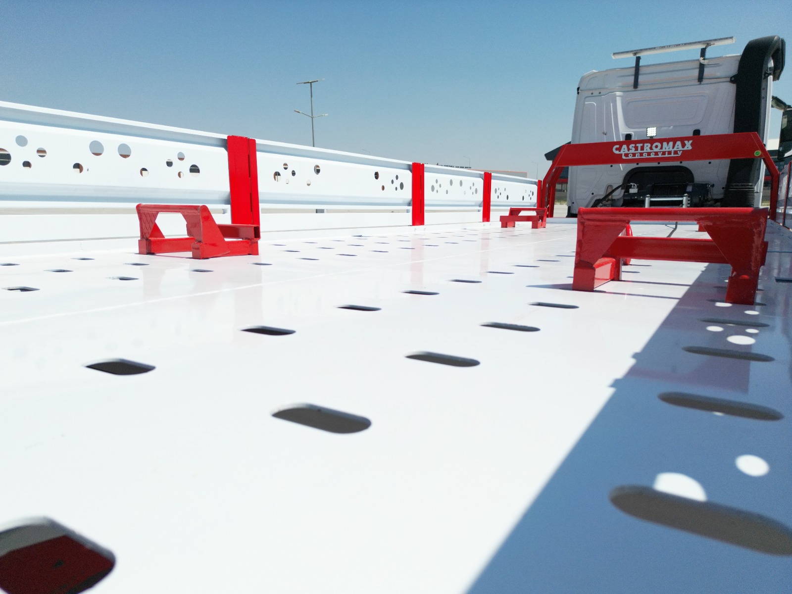 Worldwide freight services